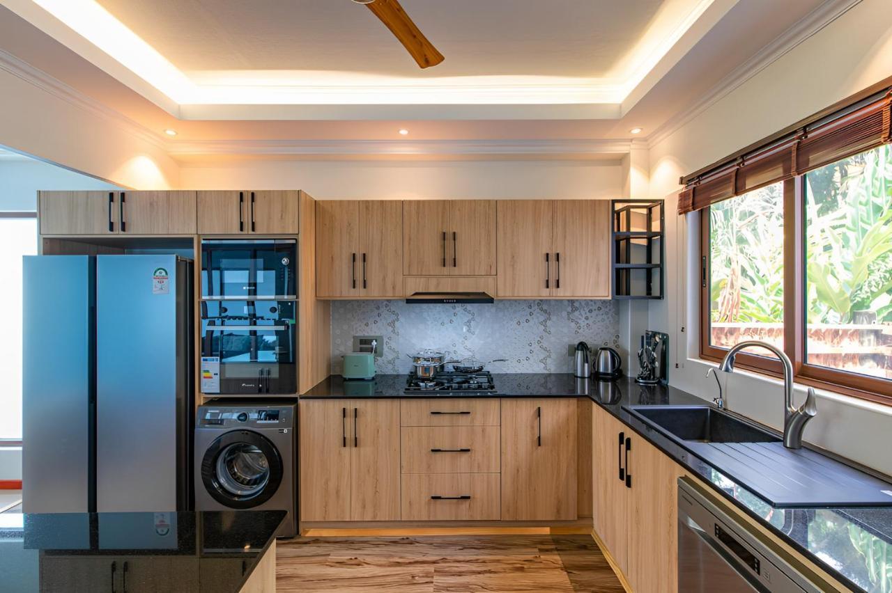 Maison D'Aaryan Anse aux Pins Екстериор снимка
